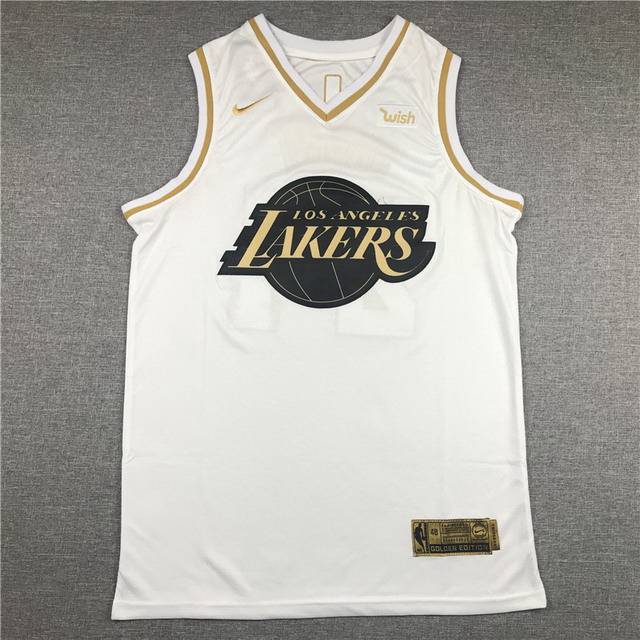 Los Angeles Lakers-235